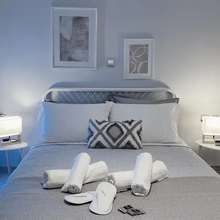 Zene Living Luxury Lägenhet Stratonion