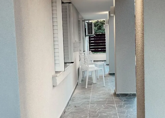Zene Living Luxury * Stratonion