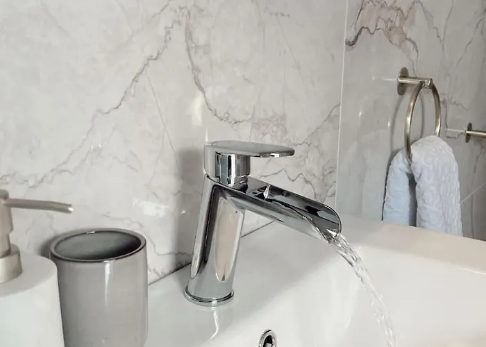 Zene Living Luxury Apartment